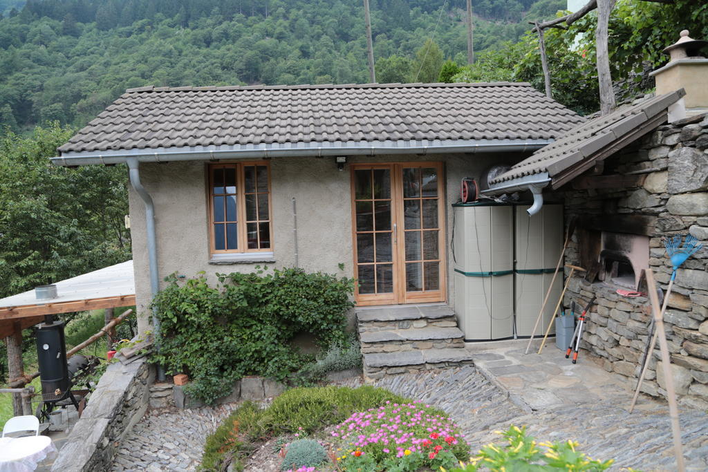 Casa Dosc Bed & Breakfast Verdabbio Екстериор снимка