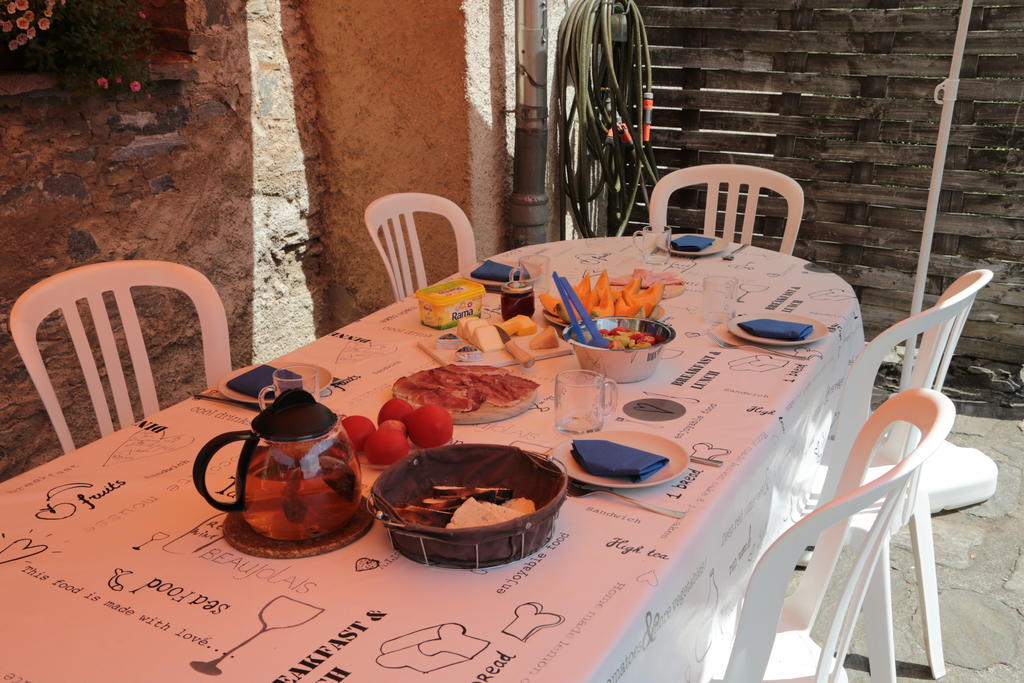 Casa Dosc Bed & Breakfast Verdabbio Екстериор снимка